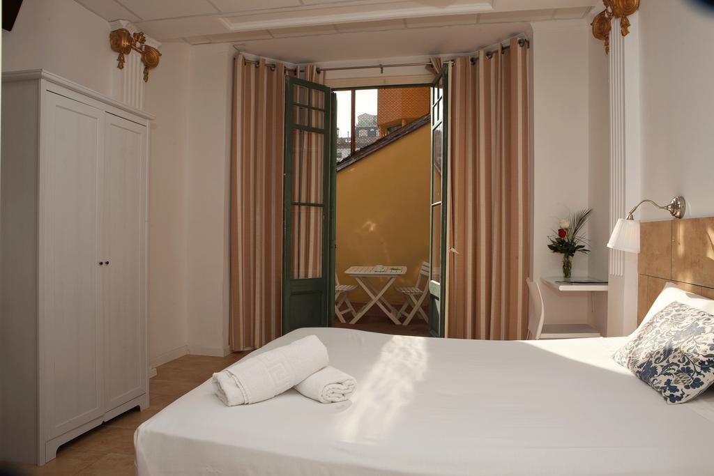 巴塞罗那 玛汀瓦尔旅馆酒店 外观 照片